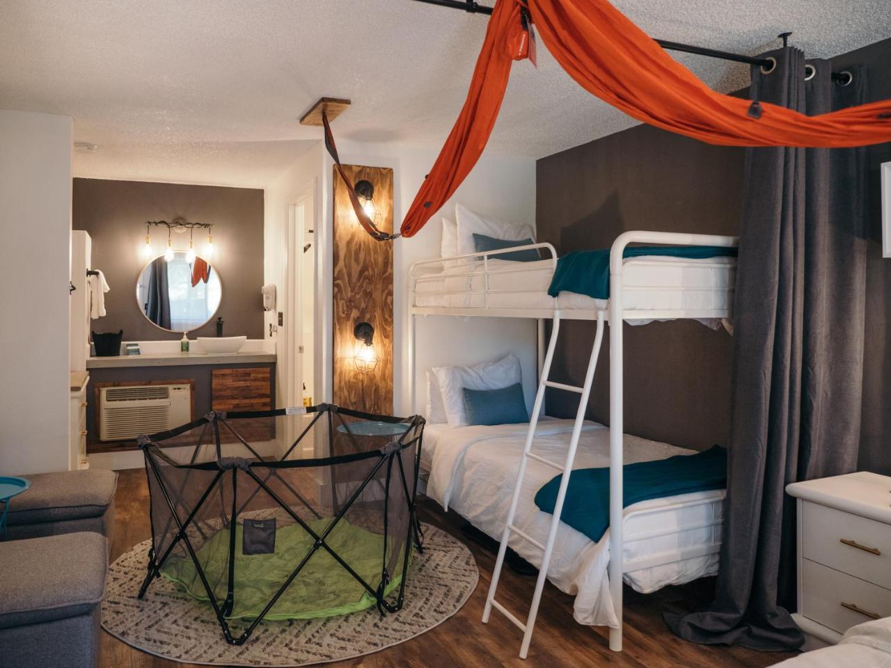 Hotel Loge Bend Zewnętrze zdjęcie